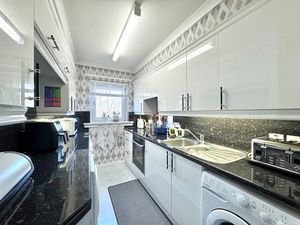 Photo 9- click for photo gallery